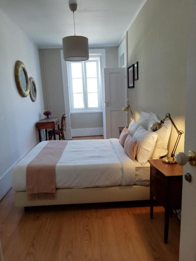 Menina Da Ria Guest House 阿威罗 外观 照片