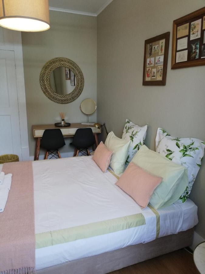 Menina Da Ria Guest House 阿威罗 外观 照片
