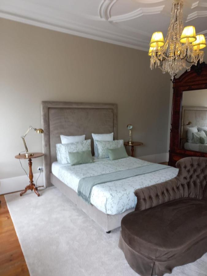 Menina Da Ria Guest House 阿威罗 外观 照片