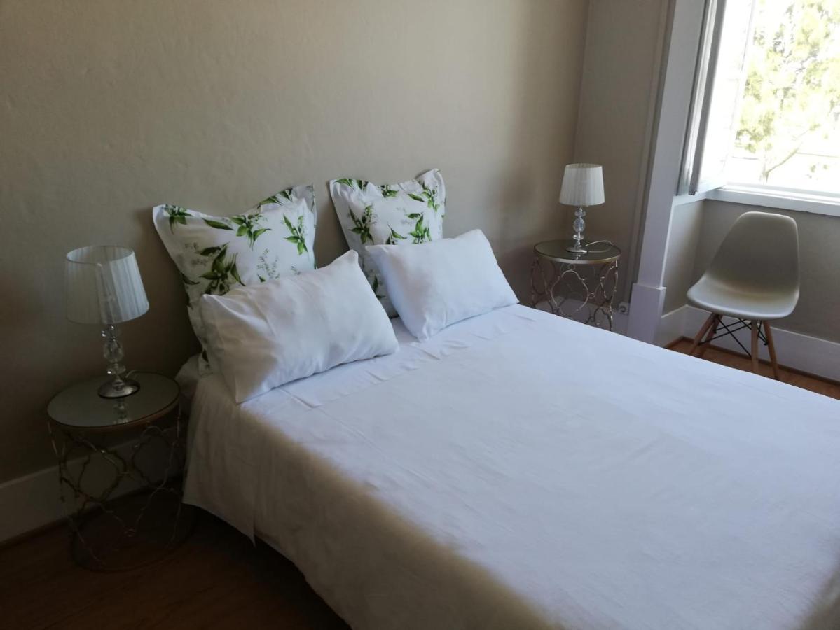 Menina Da Ria Guest House 阿威罗 外观 照片